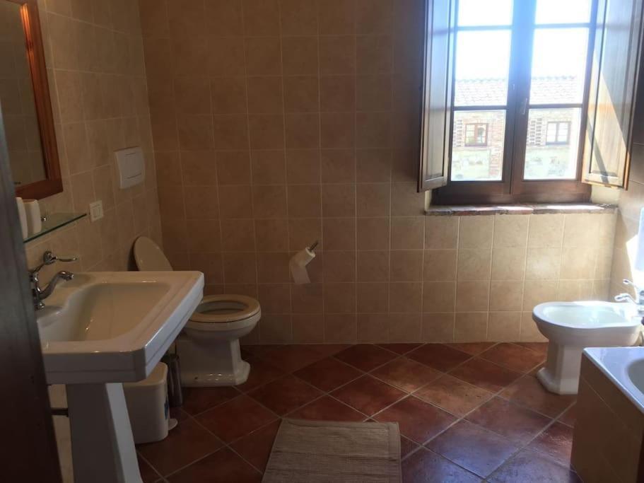 Cozy Home In Countryside Asciano Siena -Renovated! Eksteriør bilde